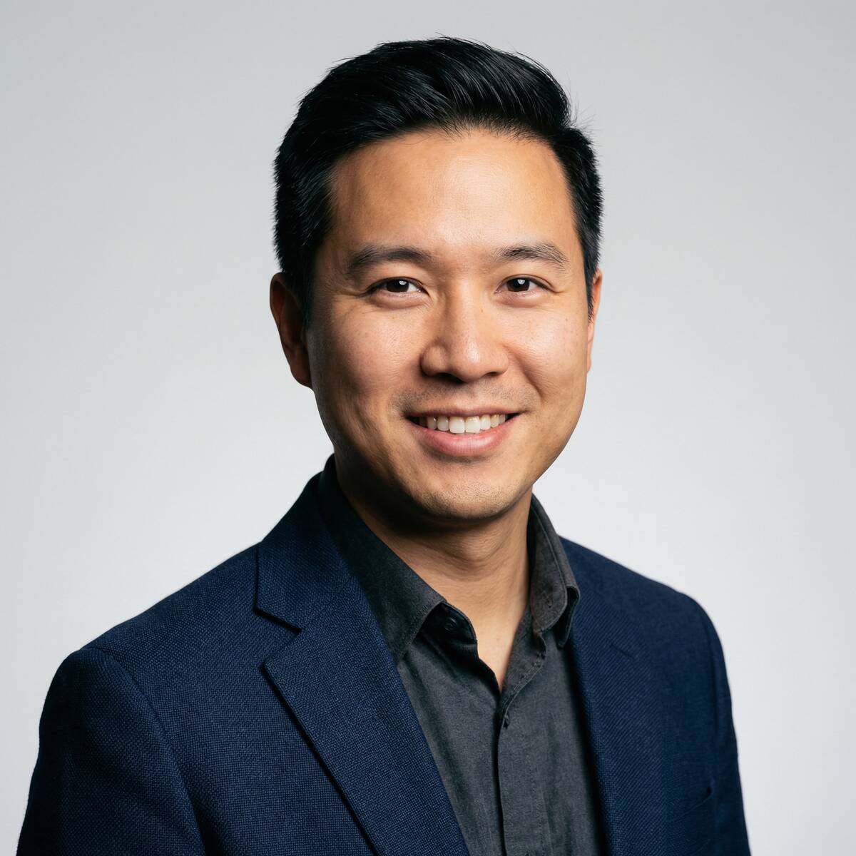 菠萝制片人王浩